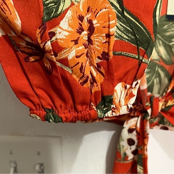 American Rag Tropical Print Tie Front Crop Top XS - Picture 8 of 13